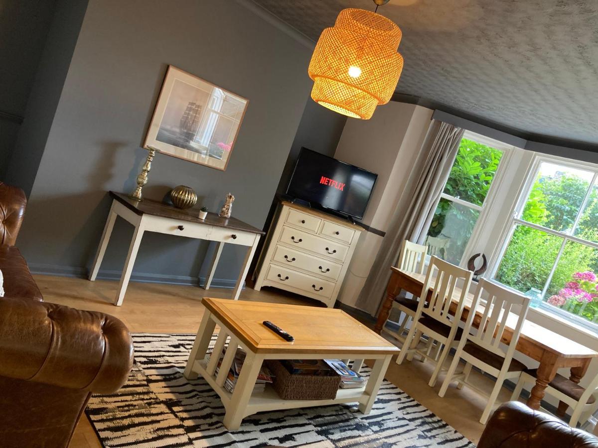 Seafolly With Optional Private Hot Tub - Holiday Home Apartment South Bay Scarborough Eksteriør billede